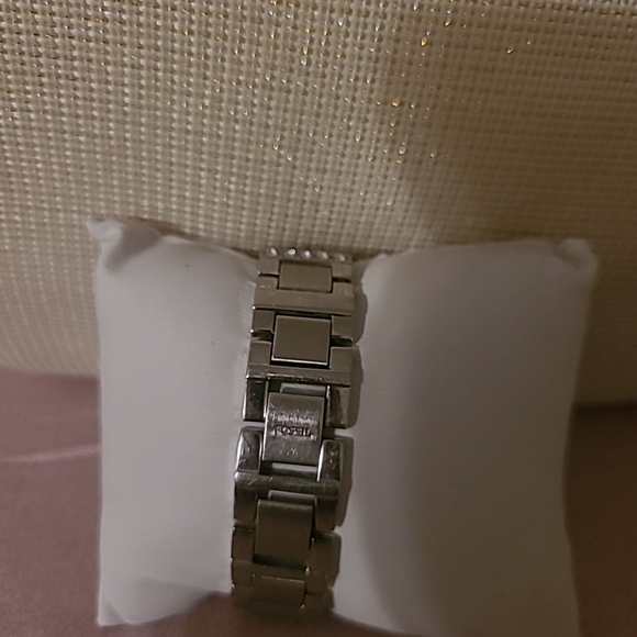 Fossil Women's Quartz Wrist Watch ES2362 Jesse 6 3/4" - Picture 2 of 5